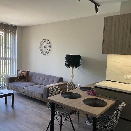 Apartments Mir Varna City Экстерьер фото