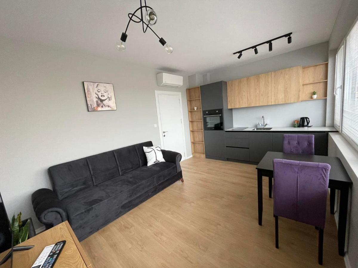 Apartments Mir Varna City Экстерьер фото